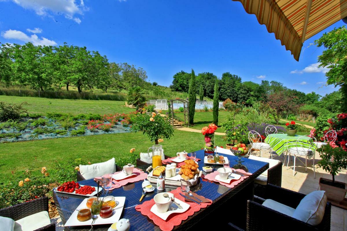 Bed and Breakfast Les Chenes Rouges Veyrines-de-Domme Екстер'єр фото